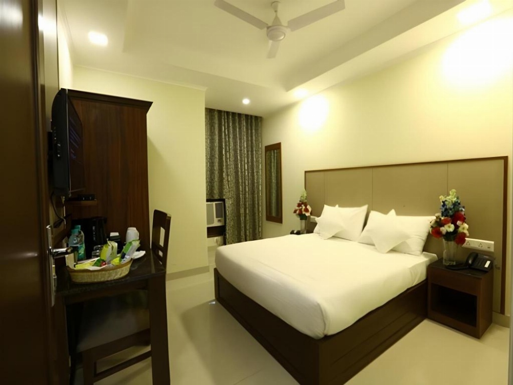 Queen Room